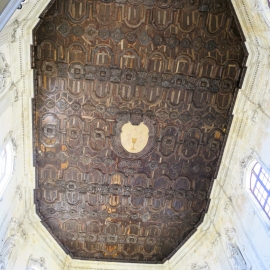 Další krásný strop v italském kostele ve městě Lecce.